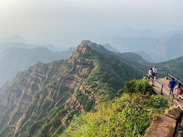Pune to Mahabaleshwar One Day Trip  - image 2